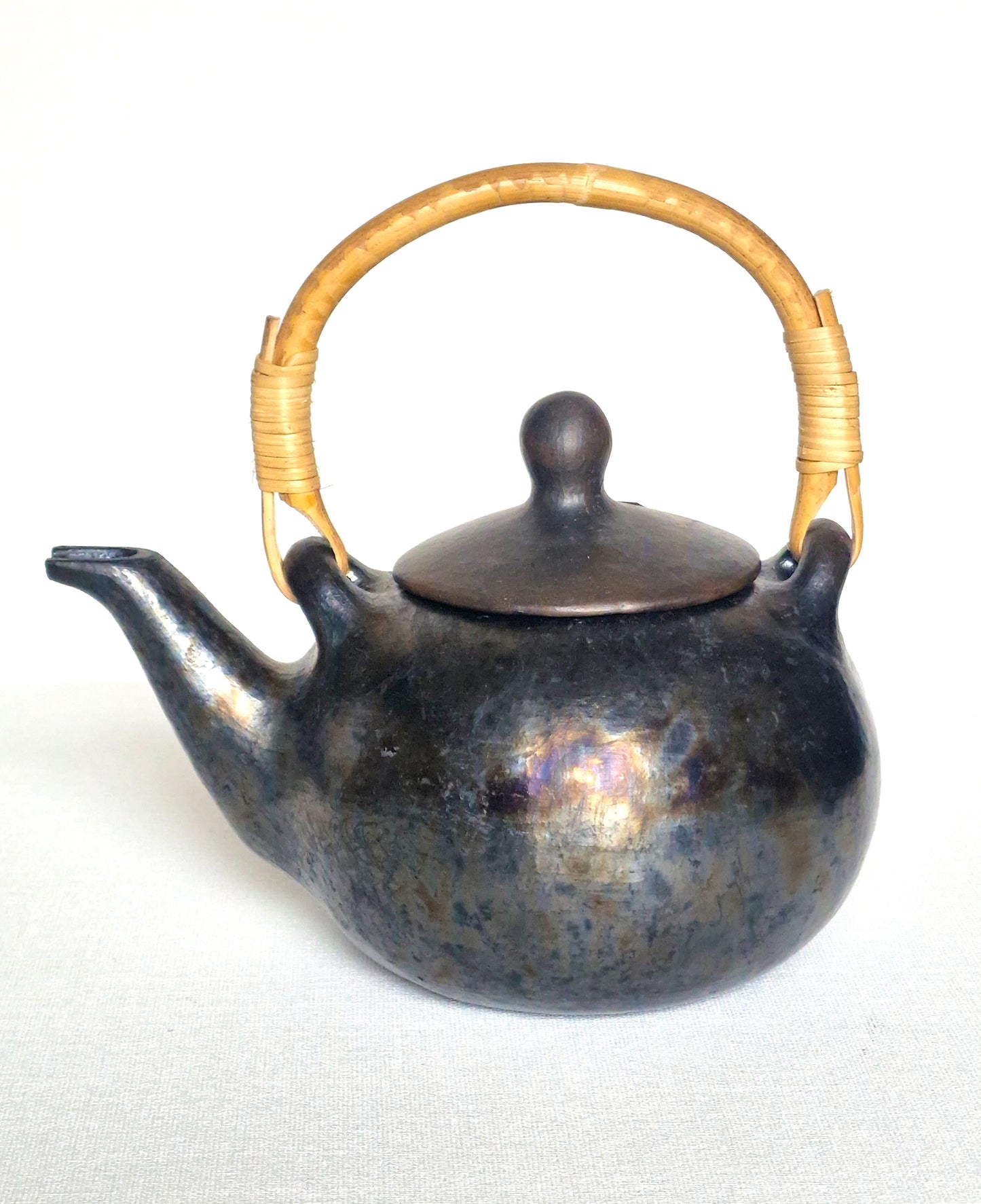 Tea Pot Round