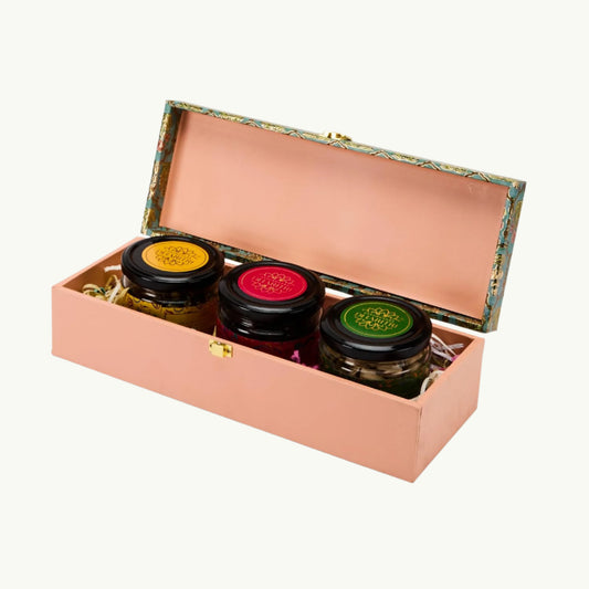 Nuts & Berries Gift Box